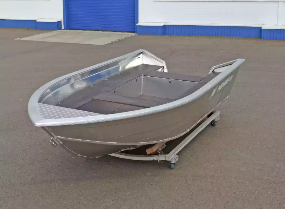 Алюминиевая лодка  Неман-420 в Пензе