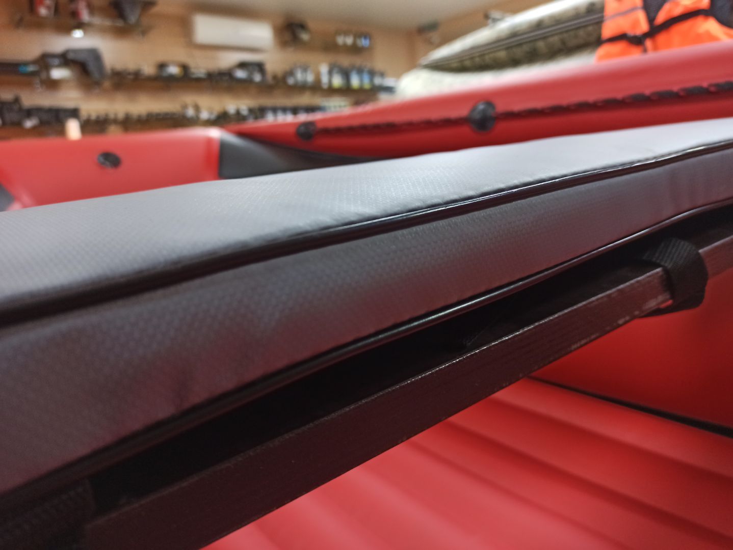 КОМПЛЕКТ МЯГКИХ НАКЛАДОК С СУМКОЙ ДЛЯ ЛОДОК 90Х20 СЕРЫЙ в Пензе