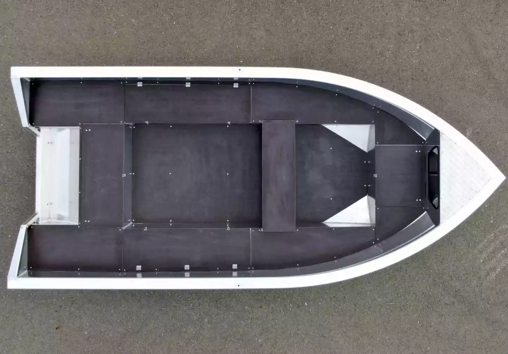 Алюминиевая лодка  Неман-420 в Пензе