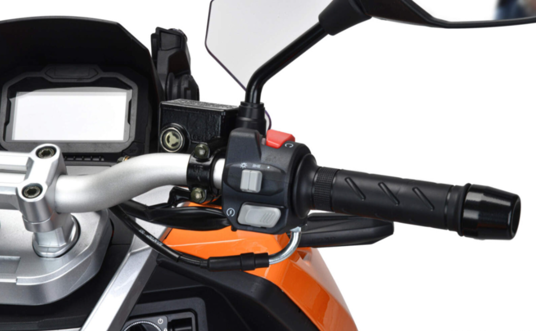 Скутер MOTOLAND (МОТОЛЕНД) T-MAX 150 в Пензе