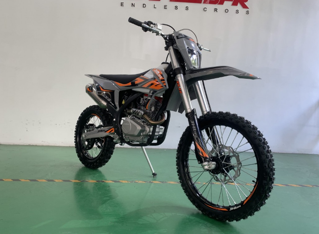 Мотоцикл JHLMOTO JHL LX4 CB300RL (175FMN) в Пензе