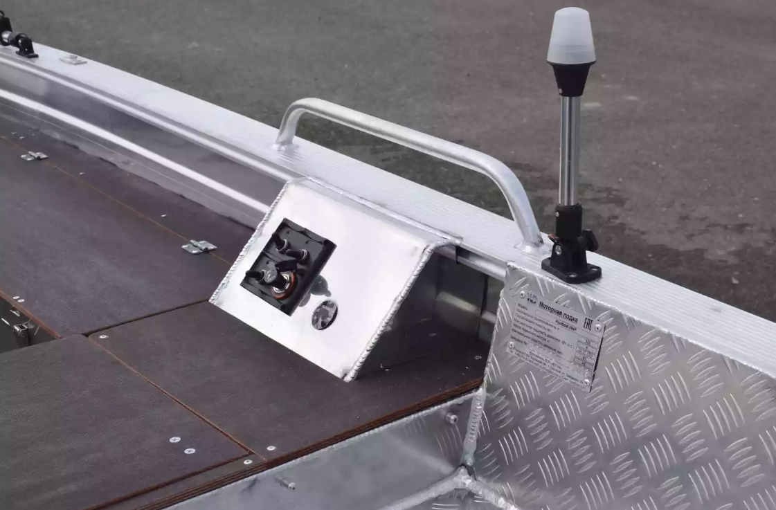 Алюминиевая лодка Wyatboat-390РМ в Пензе