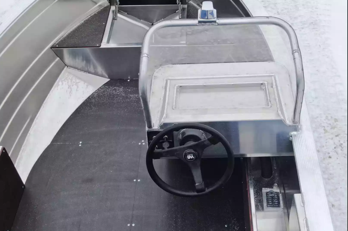 Алюминиевая лодка Неман-400 С в Пензе