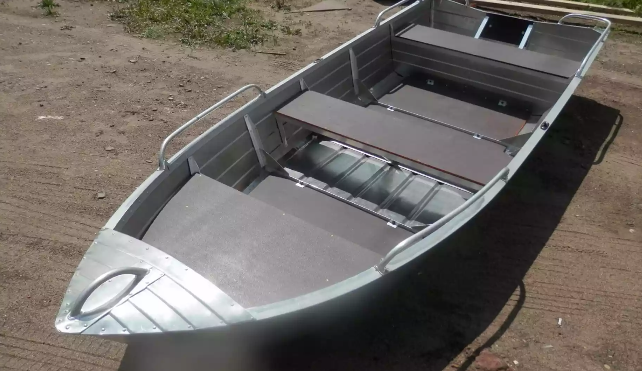 Алюминиевая лодка Вятка-Профи 32 в Пензе