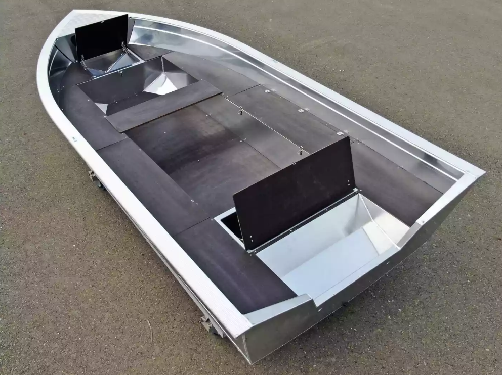 Алюминиевая лодка  Неман-420 в Пензе