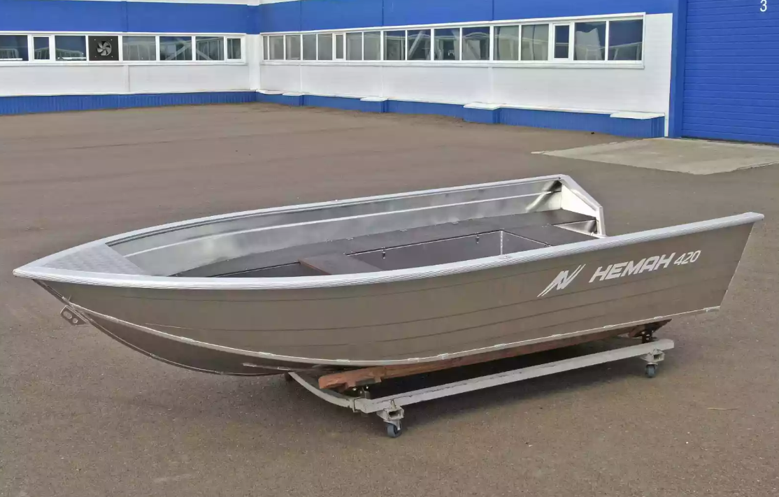 Алюминиевая лодка  Неман-420 в Пензе