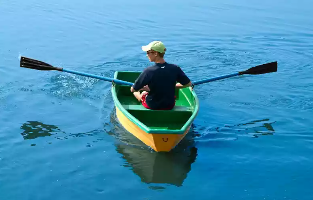Стеклопластиковая лодка Малютка в Пензе