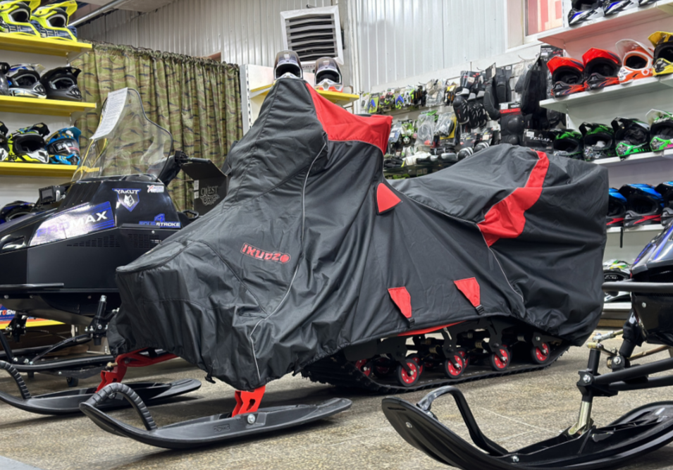 Чехол транспорт. снегохода IKUDZO HUNTER черно-красный Оксфорд ПРЕМИУМ качества с лого IKUDZO в Пензе