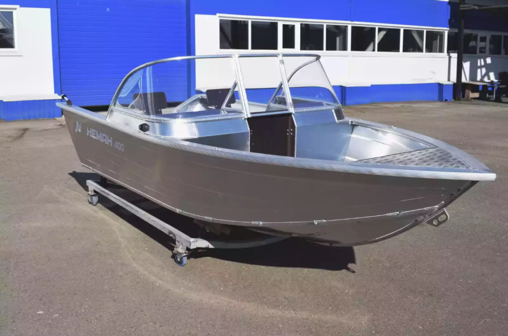 Алюминиевая лодка  Неман-400 DCM в Пензе