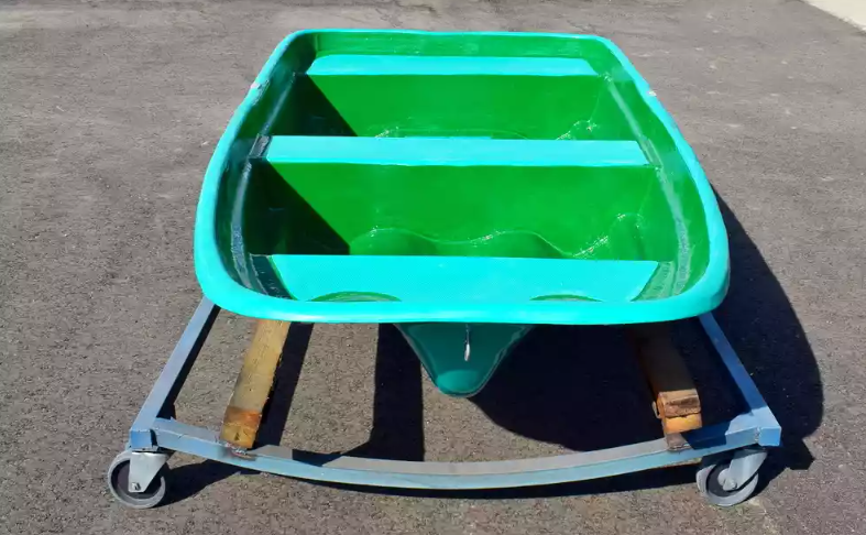 Стеклопластиковая лодка Старт (тримаран) в Пензе