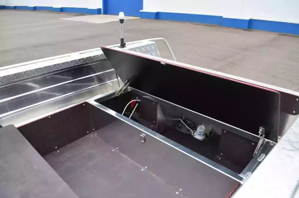 Алюминиевая лодка Wyatboat-390 DCM Увеличенный борт в Пензе