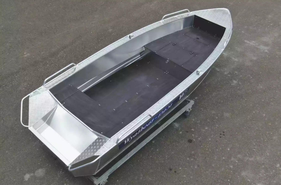 Алюминиевая лодка  Wyatboat-430М FISH в Пензе
