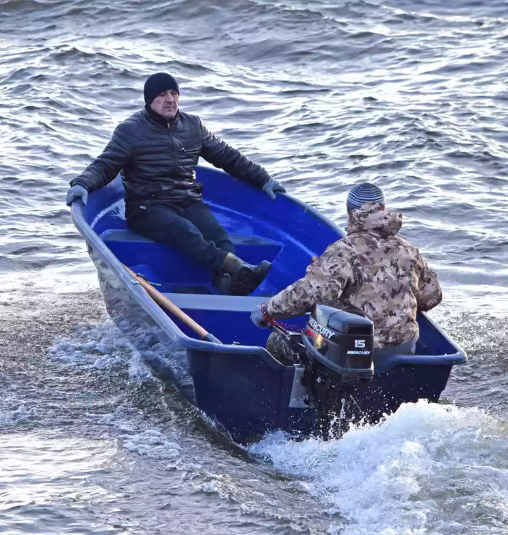 Стеклопластиковая лодка Neman-340 (тримаран) в Пензе