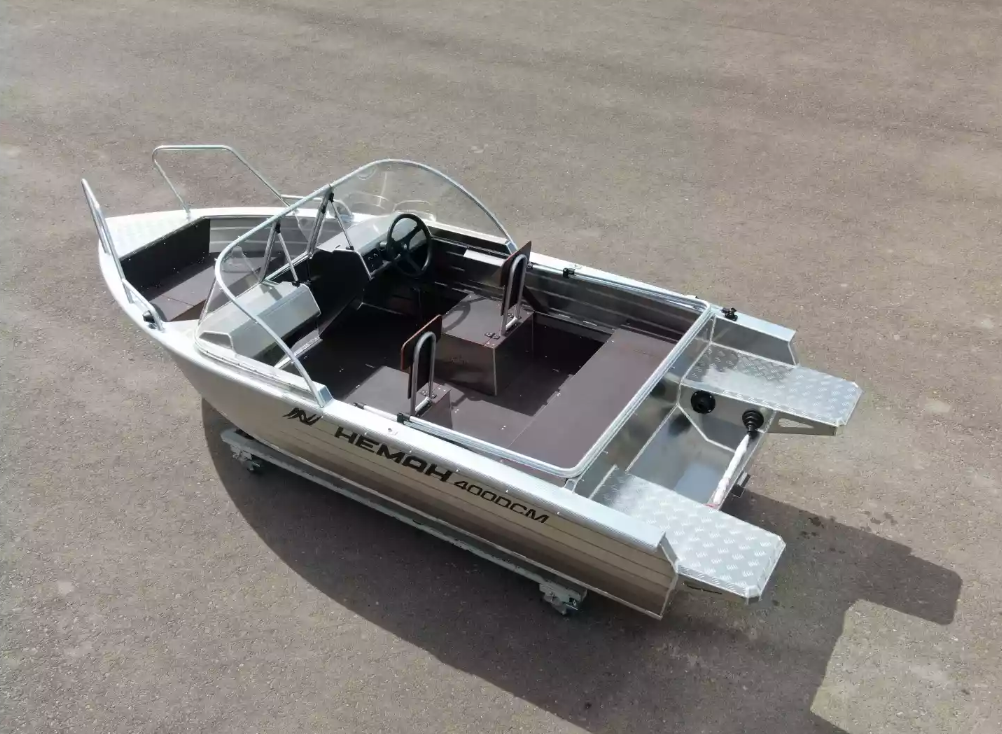 Алюминиевая лодка  Неман-400 DCM NEW в Пензе