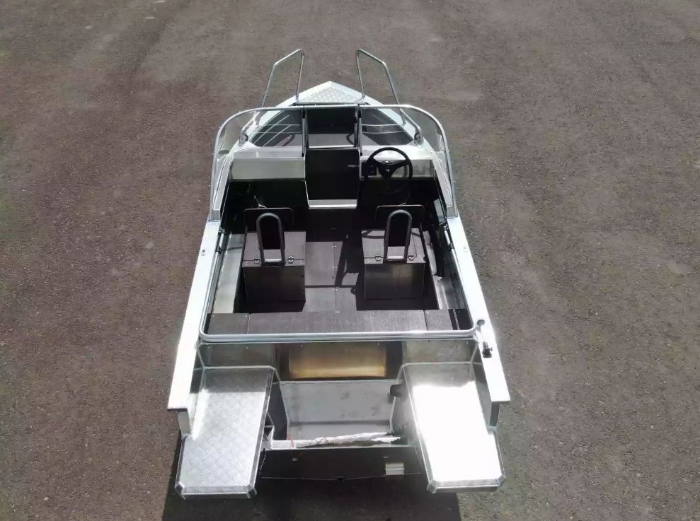 Алюминиевая лодка  Неман-400 DCM NEW в Пензе