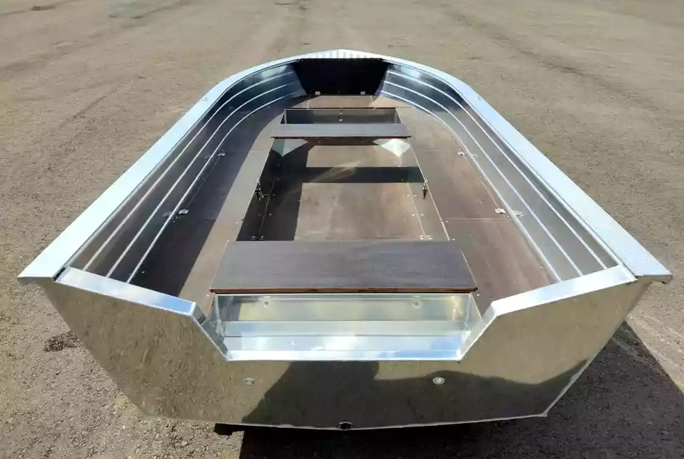 Алюминиевая лодка Неман-400 в Пензе