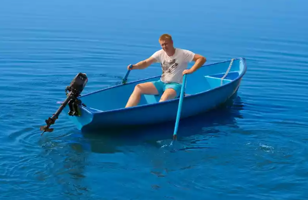 Стеклопластиковая лодка Омуль в Пензе