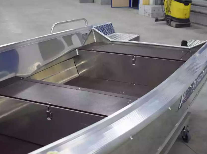 Алюминиевая лодка  Wyatboat-430 Р в Пензе