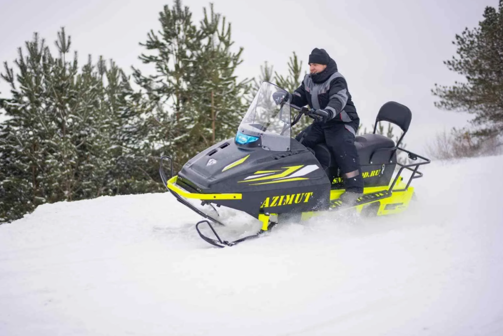 Миниснегоход Бурлак Азимут 24 л.с. , эл.запуск, реверс, тормоз гидравл, капот черный в Пензе