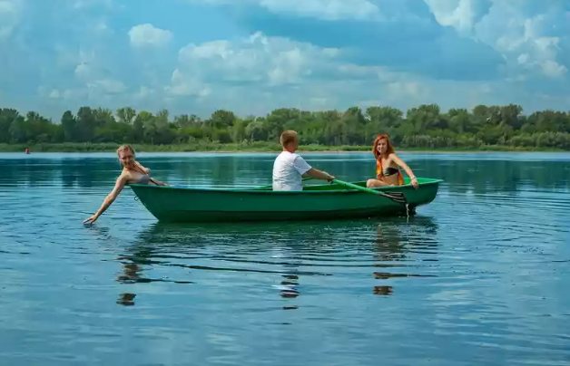 Стеклопластиковая Лодка Голавль в Пензе