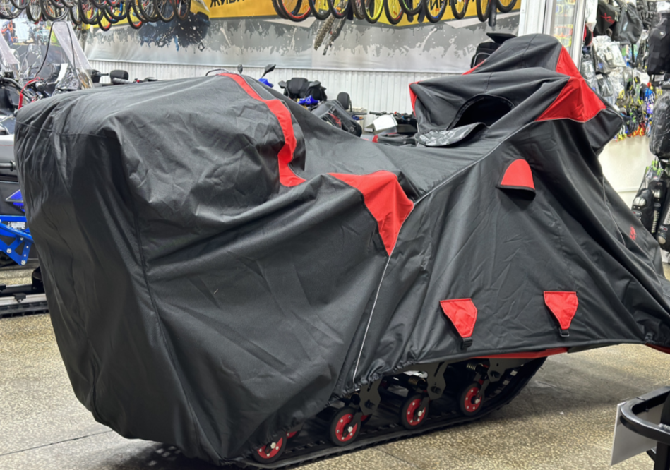 Чехол транспорт. снегохода IKUDZO HUNTER черно-красный Оксфорд ПРЕМИУМ качества с лого IKUDZO в Пензе