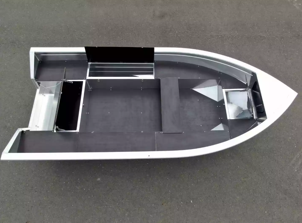 Алюминиевая лодка  Неман-420 в Пензе