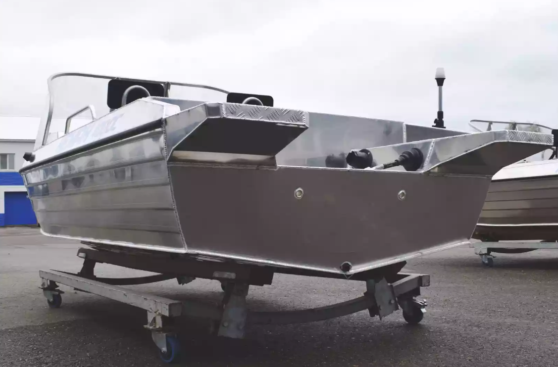 Алюминиевая лодка  Neman-400 DC в Пензе