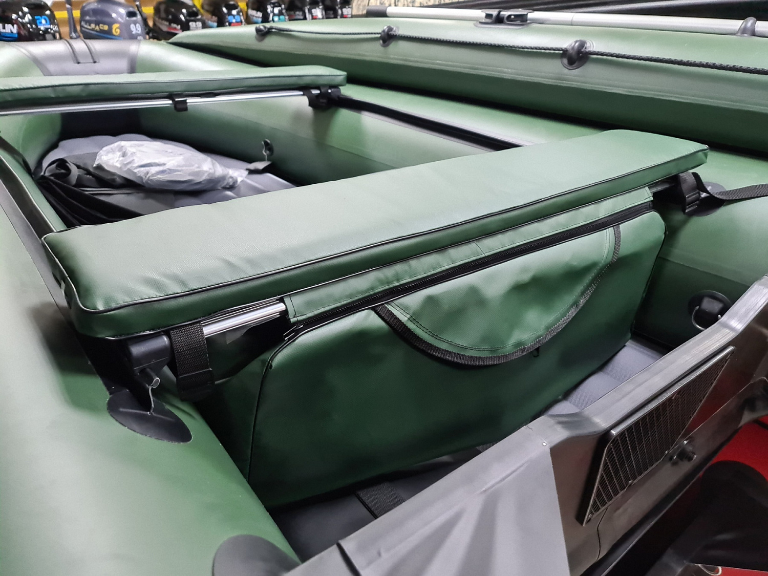 КОМПЛЕКТ МЯГКИХ НАКЛАДОК С СУМКОЙ ДЛЯ ЛОДОК 110Х20 ЗЕЛЕНЫЙ в Пензе