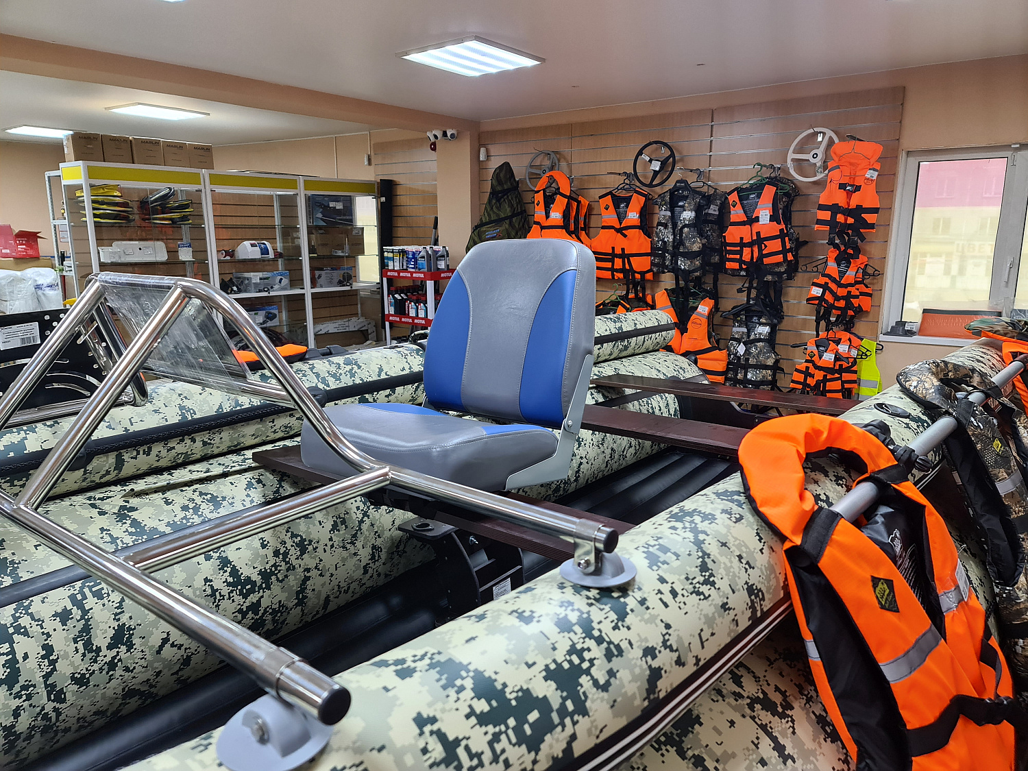 КРЕСЛО МЯГКОЕ РАСКЛАДНОЕ С ПОВОРОТНЫМ МЕХАНИЗМОМ ДЛЯ ЛОДОК в Пензе