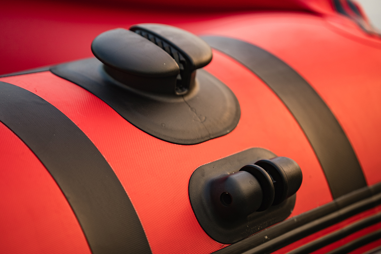 Лодка MISHIMO RIVER FJET PRO 400 под водомет в Пензе