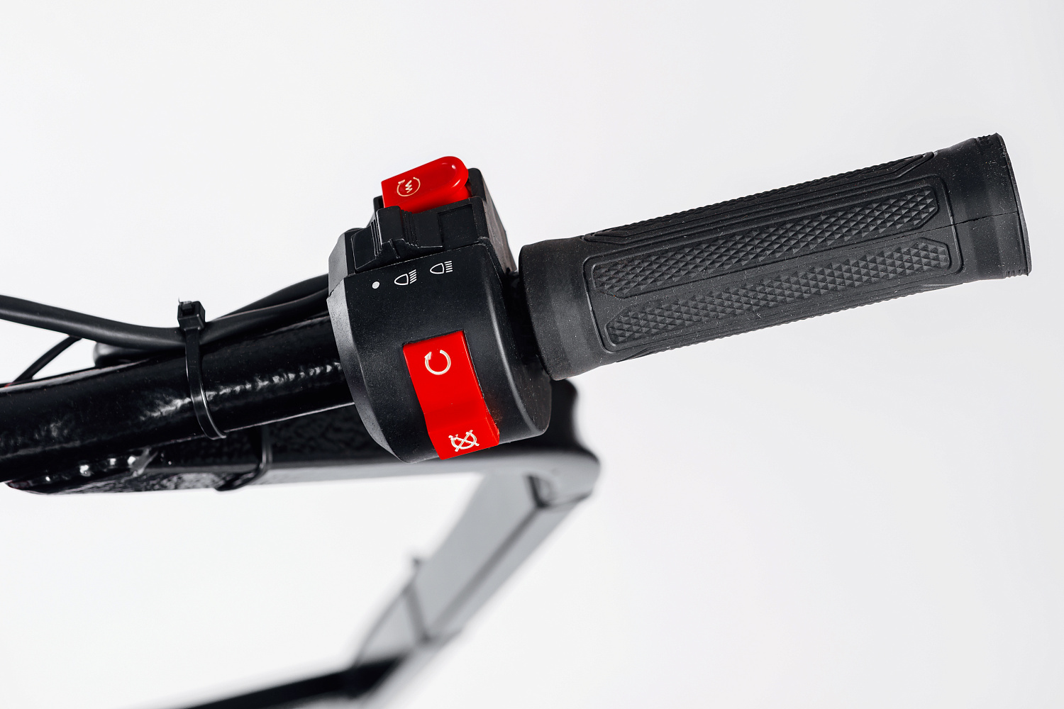 МОТОБУКСИРОВЩИК IKUDZO LONG 2.0 1700/500 EKR19 в Пензе