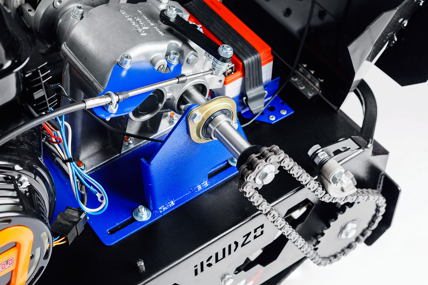 МОТОБУКСИРОВЩИК IKUDZO LONG 2.0 1700/500 EKR19 в Пензе